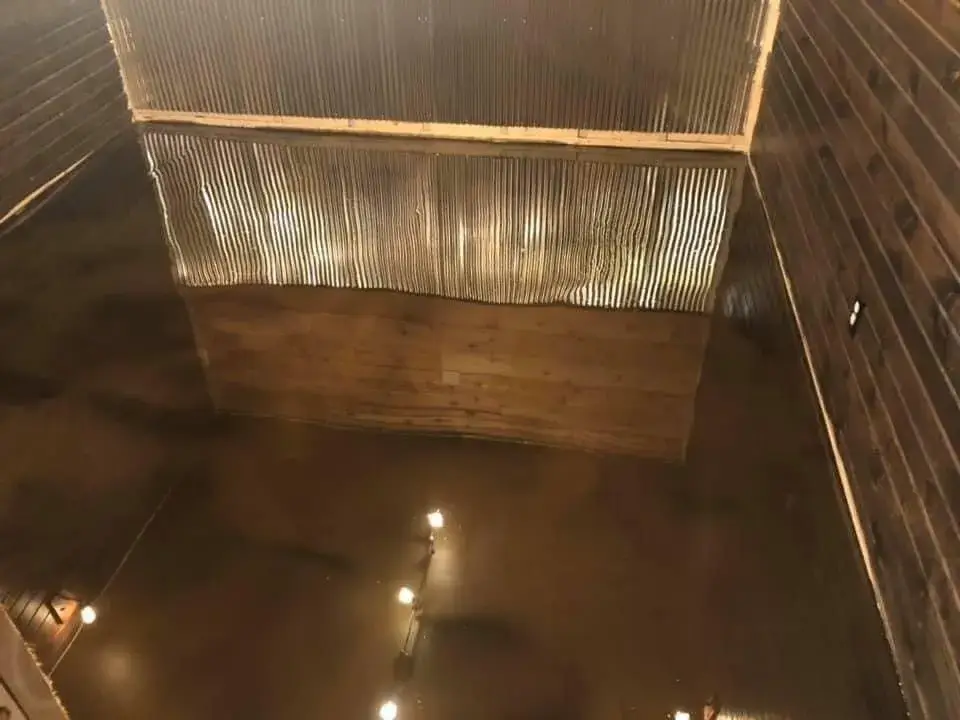 High-Gloss Epoxy Garage Floor Coating